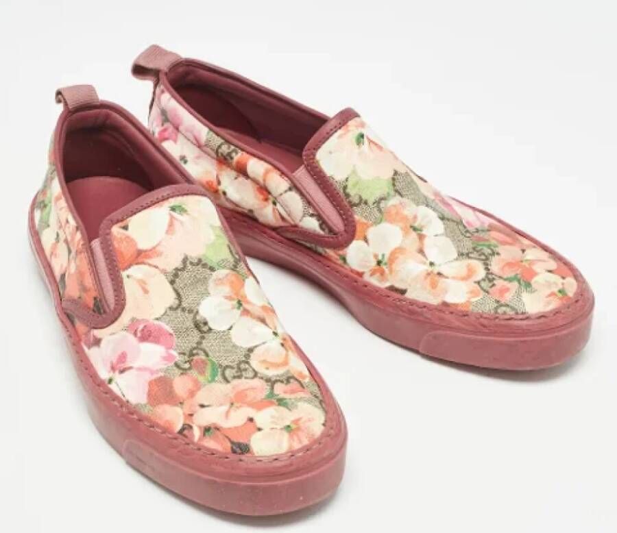 Gucci Vintage Pre-owned Canvas sneakers Pink Dames