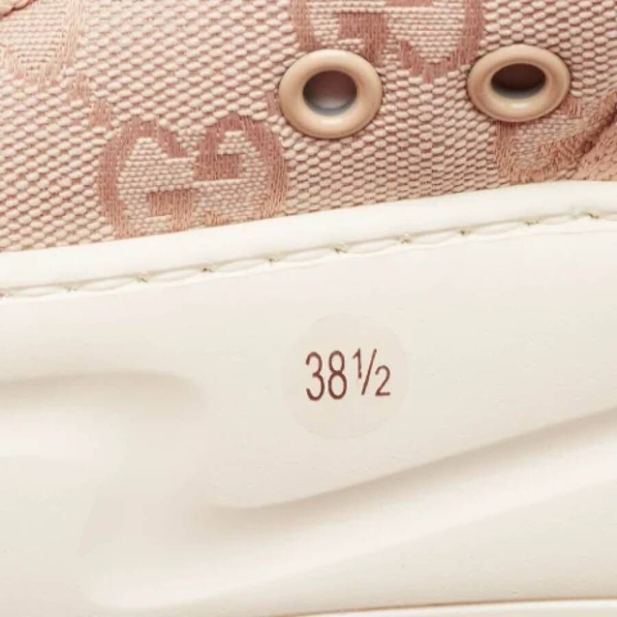 Gucci Vintage Pre-owned Canvas sneakers Pink Dames