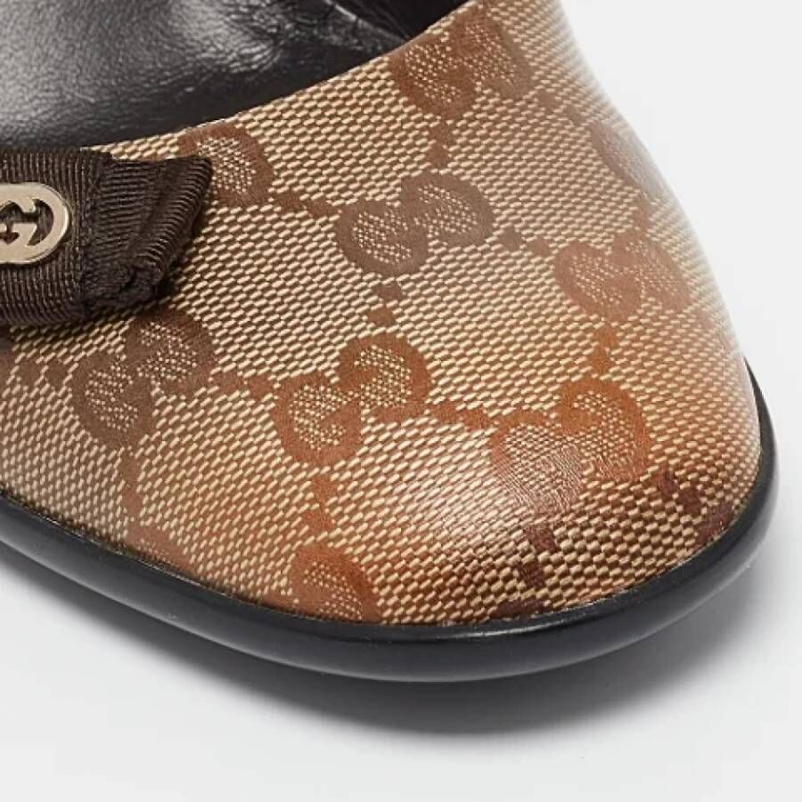 Gucci Vintage Pre-owned Coated canvas heels Beige Dames