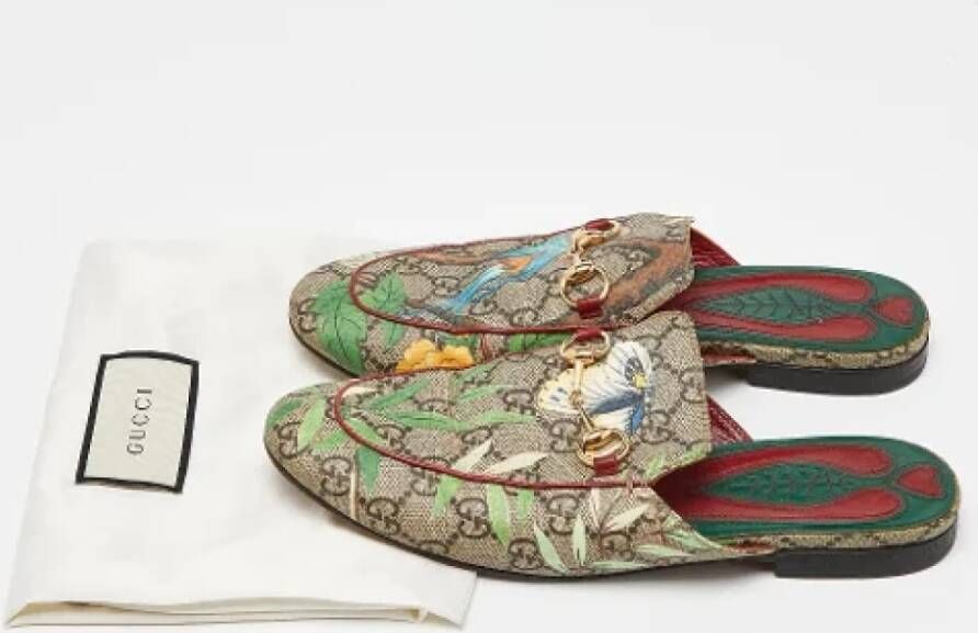 Gucci Vintage Pre-owned Coated canvas sandals Multicolor Heren