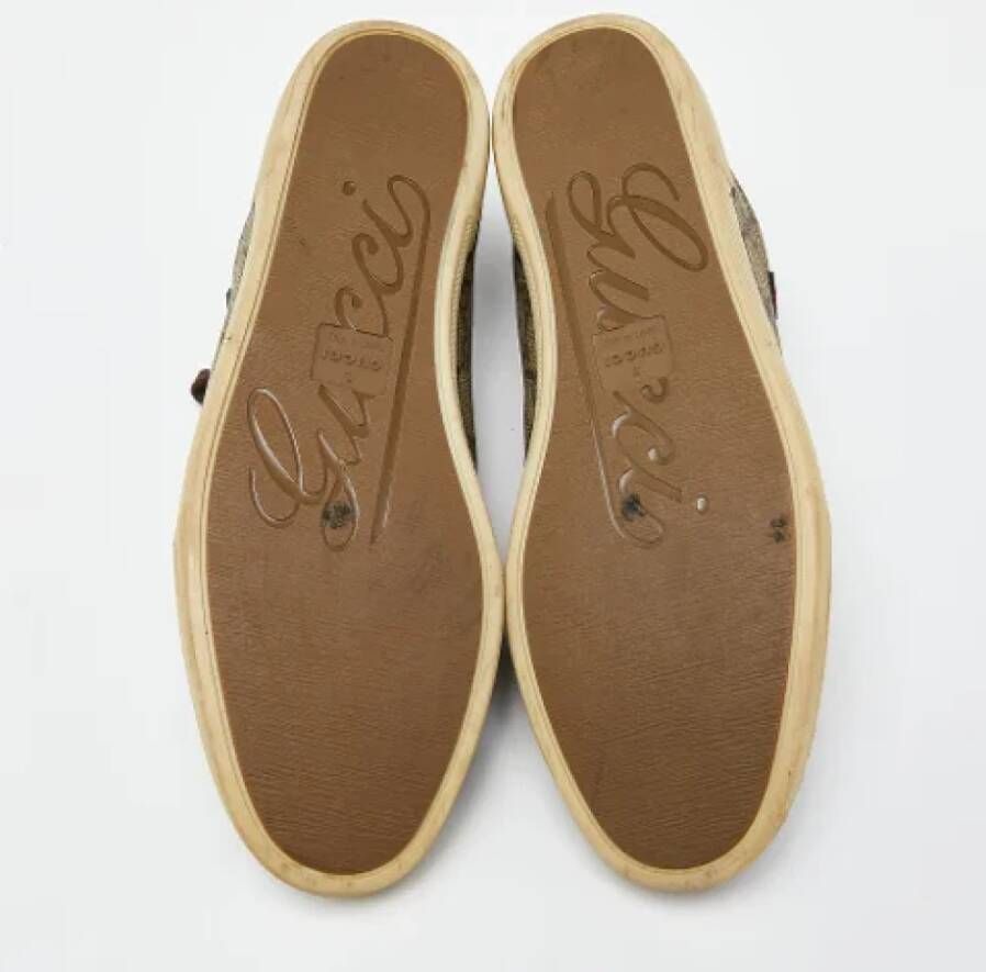 Gucci Vintage Pre-owned Coated canvas sneakers Beige Dames