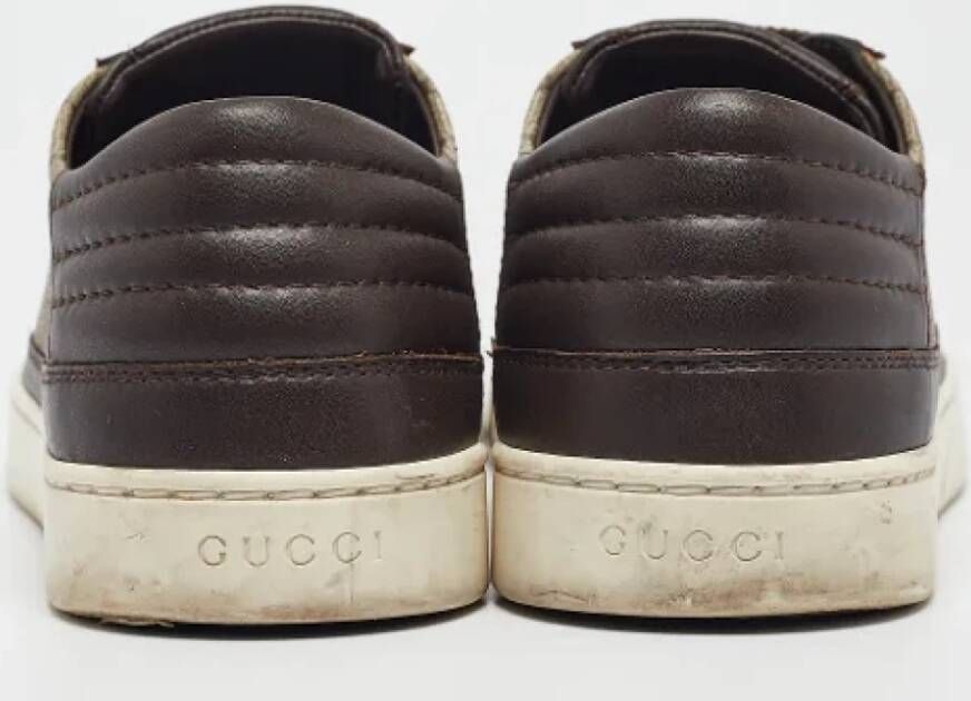 Gucci Vintage Pre-owned Coated canvas sneakers Beige Heren