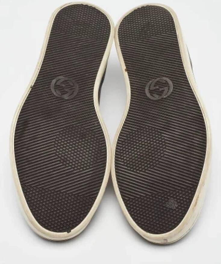 Gucci Vintage Pre-owned Coated canvas sneakers Beige Heren