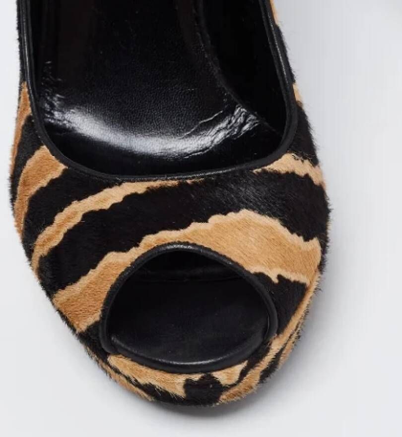 Gucci Vintage Pre-owned Fabric heels Brown Dames
