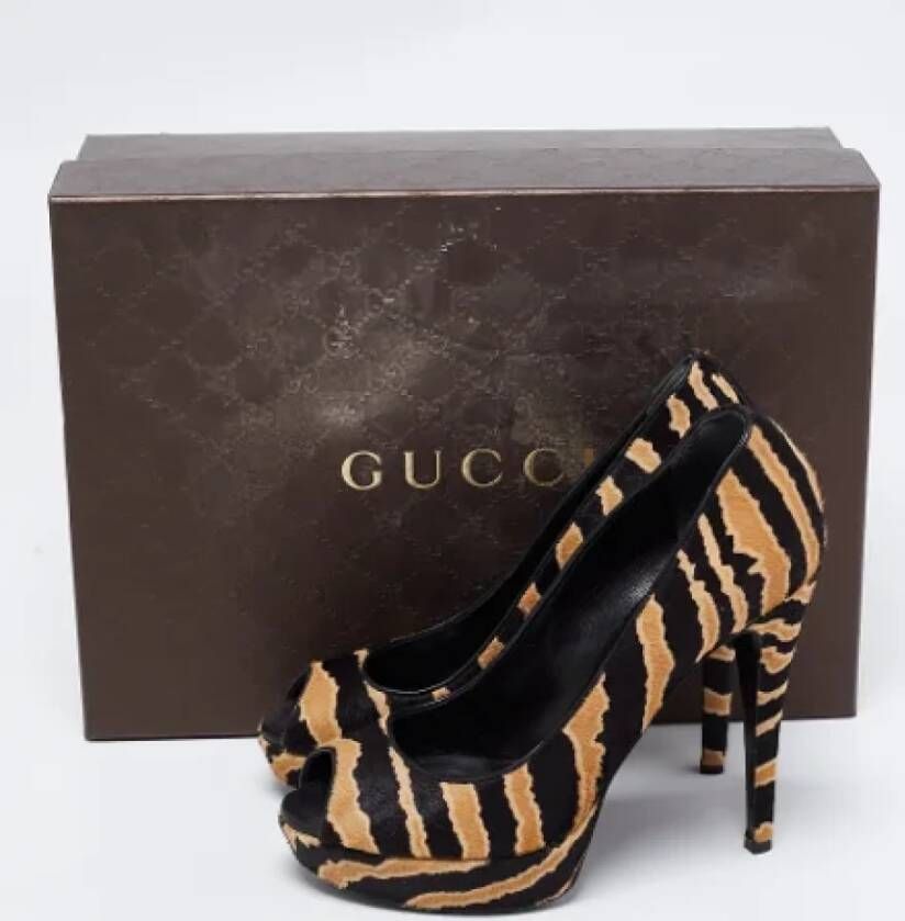 Gucci Vintage Pre-owned Fabric heels Brown Dames