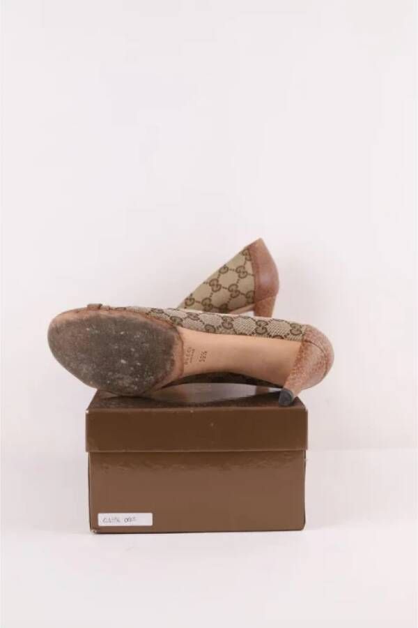 Gucci Vintage Pre-owned Fabric heels Brown Dames
