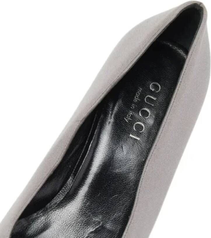 Gucci Vintage Pre-owned Fabric heels Gray Dames