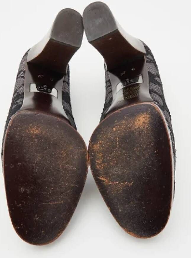 Gucci Vintage Pre-owned Lace heels Black Dames