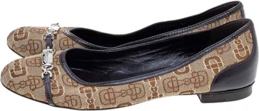 Gucci Vintage Pre-owned Leather flats Beige Dames