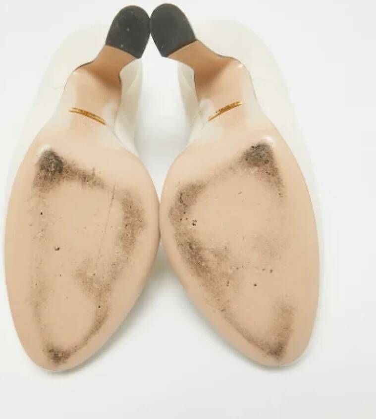 Gucci Vintage Pre-owned Leather heels Beige Dames