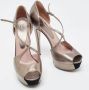 Gucci Vintage Pre-owned Leather heels Gray Dames - Thumbnail 3