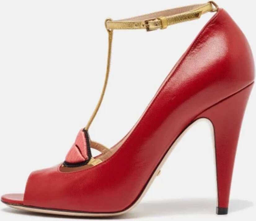 Gucci Vintage Pre-owned Leather heels Red Dames