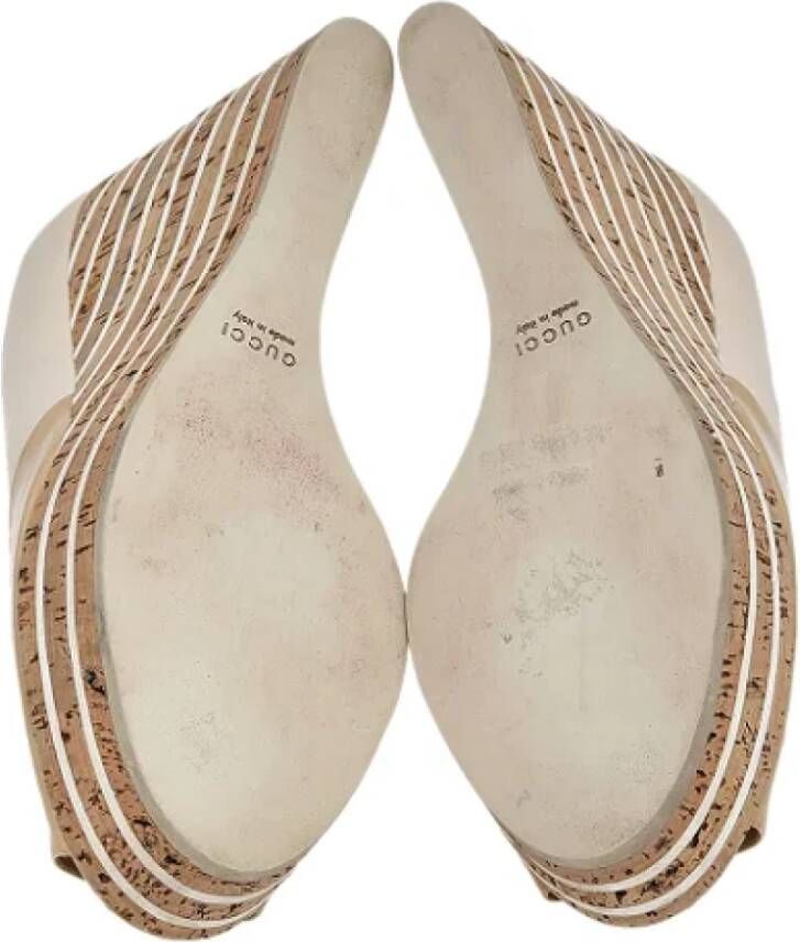 Gucci Vintage Pre-owned Leather sandals Beige Dames