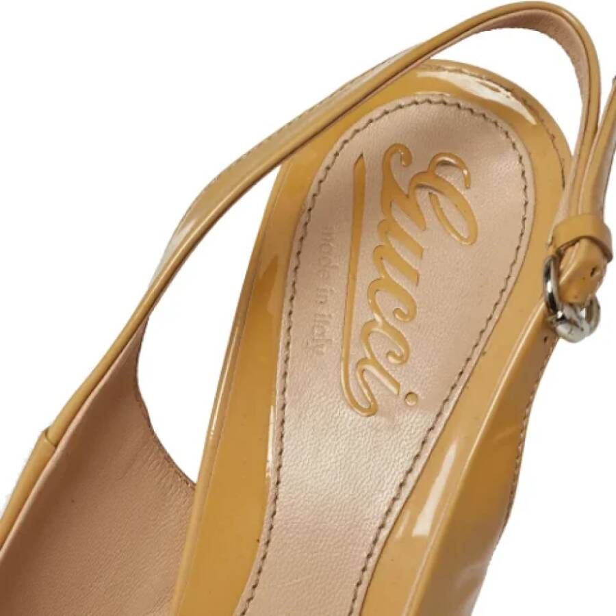 Gucci Vintage Pre-owned Leather sandals Beige Dames