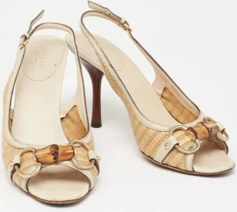 Gucci Vintage Pre-owned Leather sandals Beige Dames