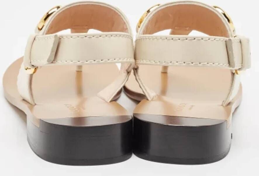 Gucci Vintage Pre-owned Leather sandals Beige Dames