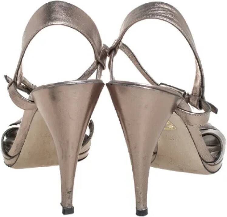 Gucci Vintage Pre-owned Leather sandals Gray Dames