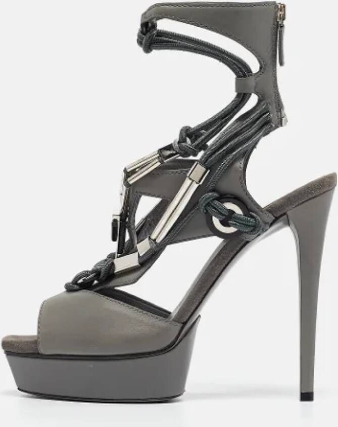 Gucci Vintage Pre-owned Leather sandals Gray Dames