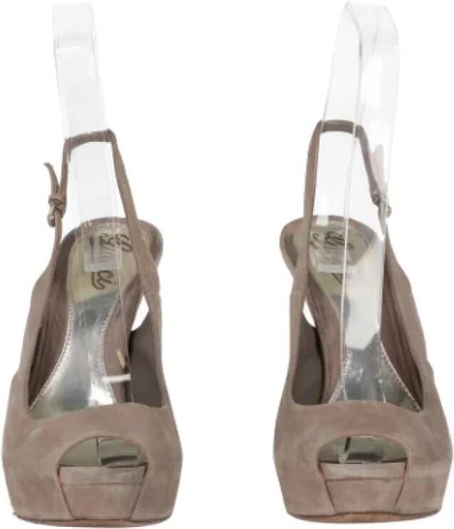 Gucci Vintage Pre-owned Leather sandals Gray Dames