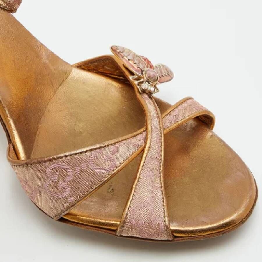 Gucci Vintage Pre-owned Leather sandals Yellow Dames