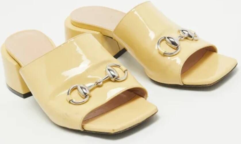 Gucci Vintage Pre-owned Leather sandals Yellow Dames