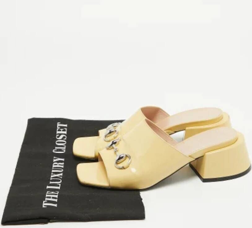 Gucci Vintage Pre-owned Leather sandals Yellow Dames