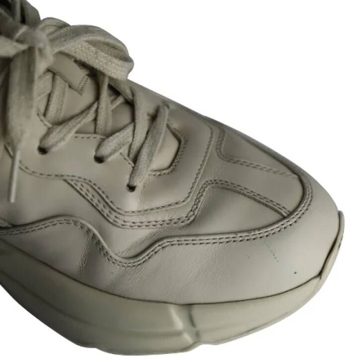 Gucci Vintage Pre-owned Leather sneakers Beige Dames