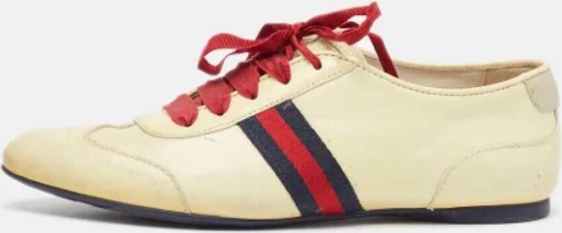 Gucci Vintage Pre-owned Leather sneakers Beige Dames