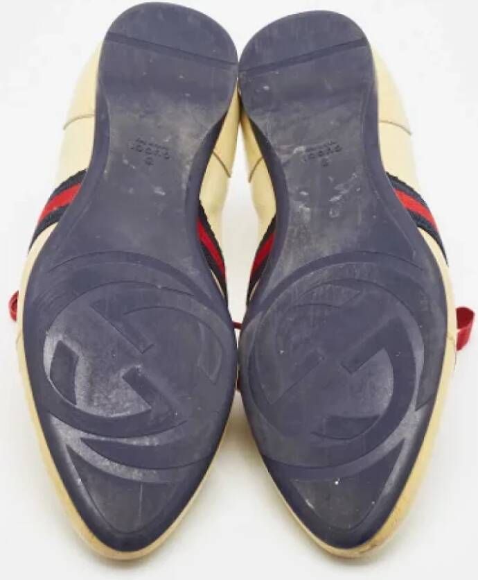 Gucci Vintage Pre-owned Leather sneakers Beige Dames