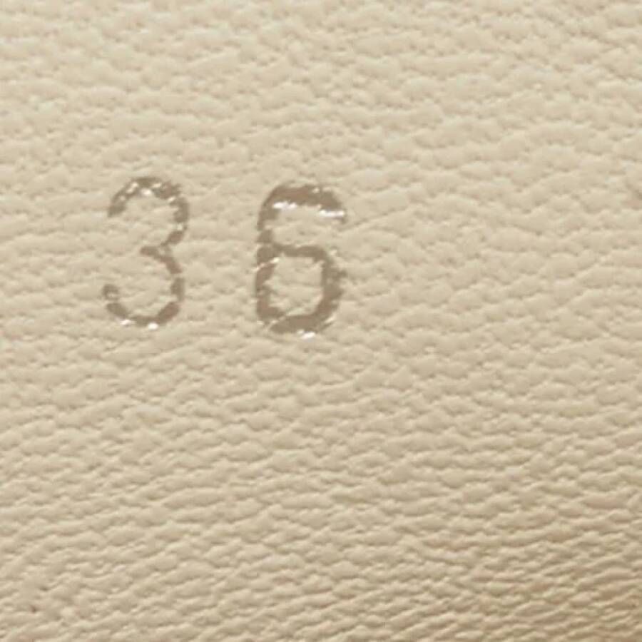 Gucci Vintage Pre-owned Leather sneakers Beige Dames