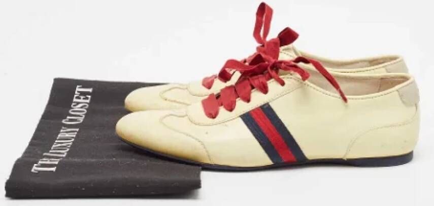 Gucci Vintage Pre-owned Leather sneakers Beige Dames