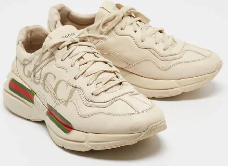 Gucci Vintage Pre-owned Leather sneakers Beige Heren