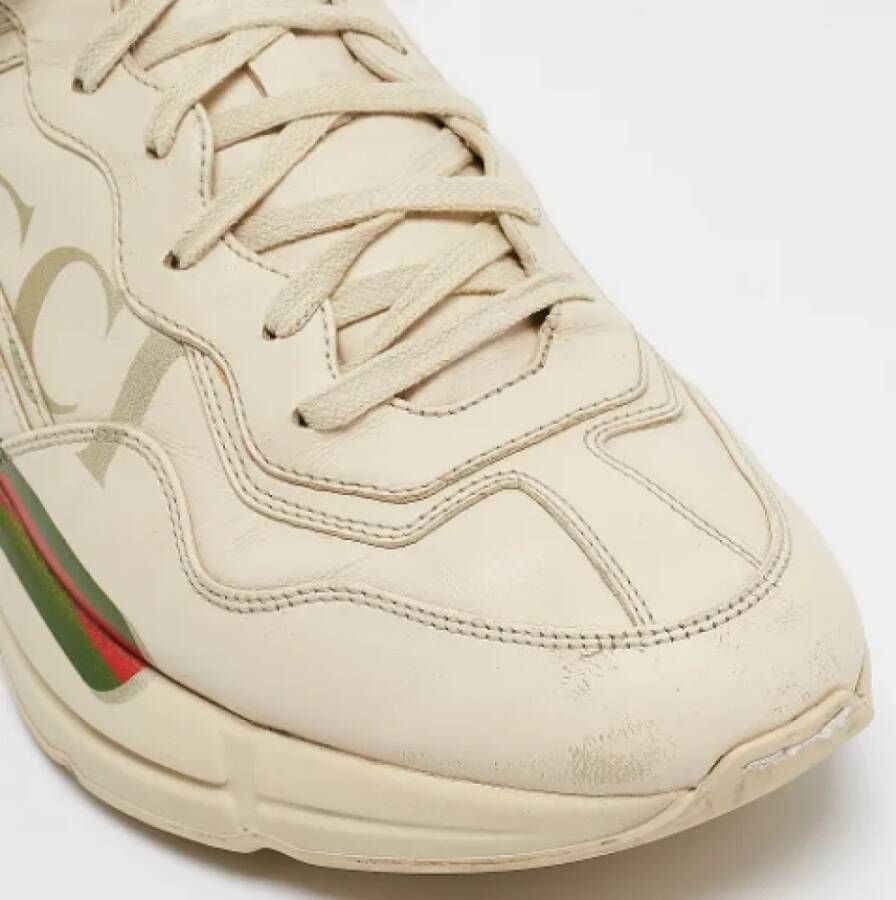 Gucci Vintage Pre-owned Leather sneakers Beige Heren
