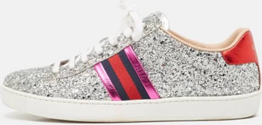 Gucci Vintage Pre-owned Leather sneakers Gray Dames