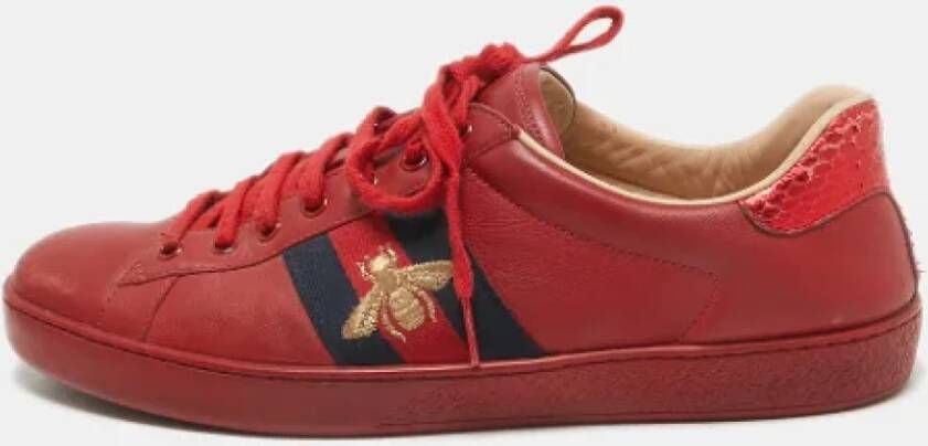 Gucci Vintage Pre-owned Leather sneakers Red Heren