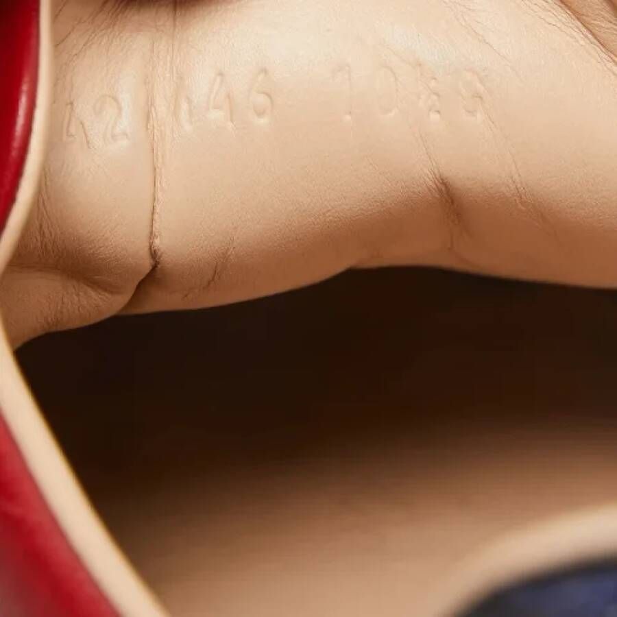Gucci Vintage Pre-owned Leather sneakers Red Heren