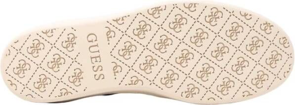 Guess Blauwe Sneakers met Logo-Embossing
