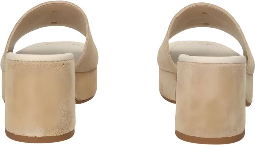 Guess Bruine Suede Platform Sandalen Beige Dames