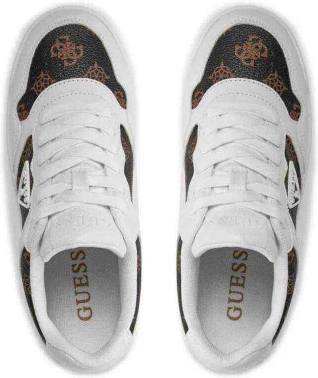 Guess Lace-Up Leren Sneakers
