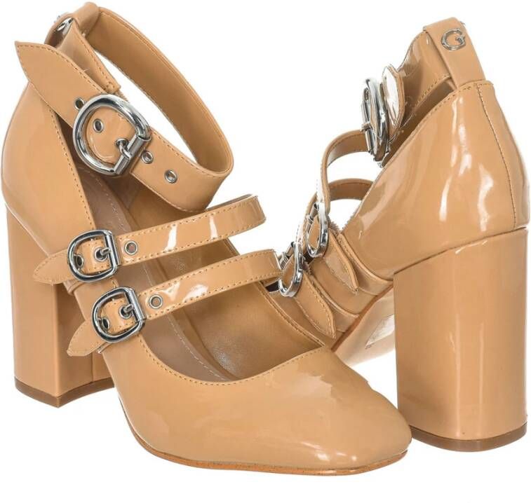 Guess Bruine Schoenen met Vierkante Neus en Hak Bruin Dames