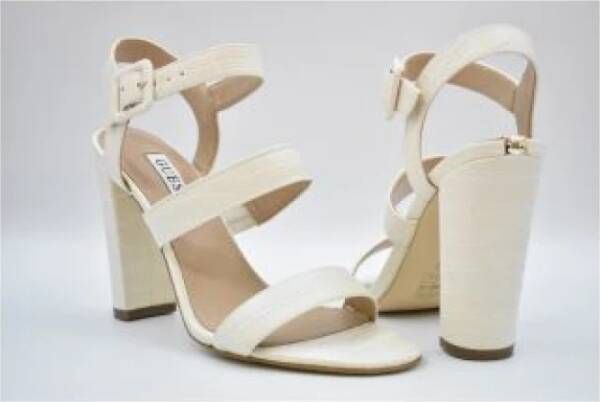 Guess Hoge hak sandalen Beige Dames