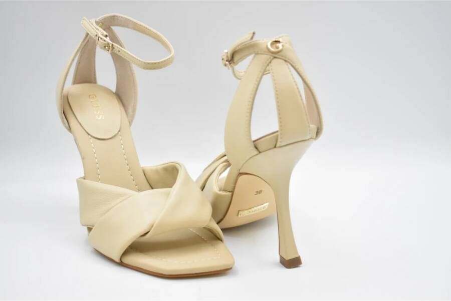 Guess Hoge hak sandalen Beige Dames