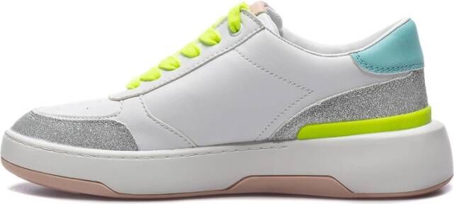 Guess Witte Synthetische Sneakers Fl5Mlsfam12 Wit Dames