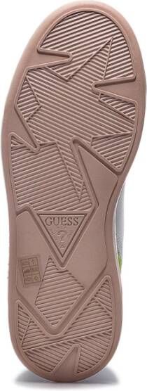 Guess Witte Synthetische Sneakers Fl5Maefam12 Wit Dames