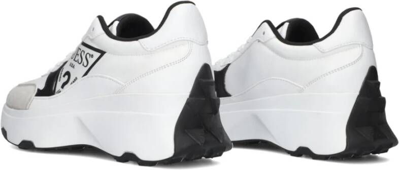 Guess Witte Lage Top Sneakers Calebb White Dames