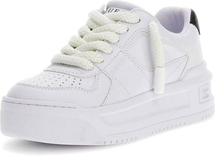 Guess Witte Leren Sneakers met 6 cm Rubberen Zool Wit Dames