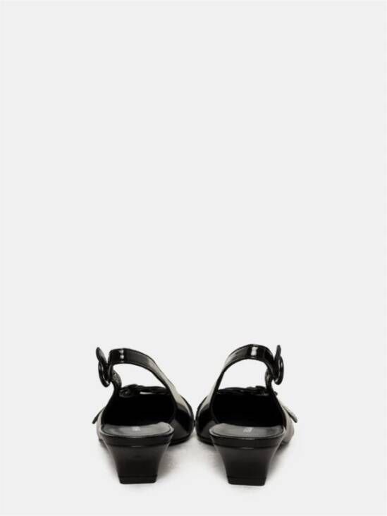 Halmanera Zwarte slingback sandaal in glazuurleer