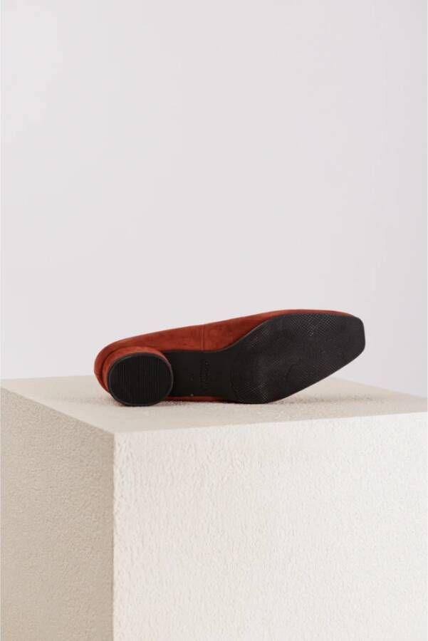 HASSIA Elegante Suède Pump met Gesp Detail Red Dames