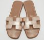 Hermès Vintage Pre-owned Leather sandals Beige Dames - Thumbnail 3