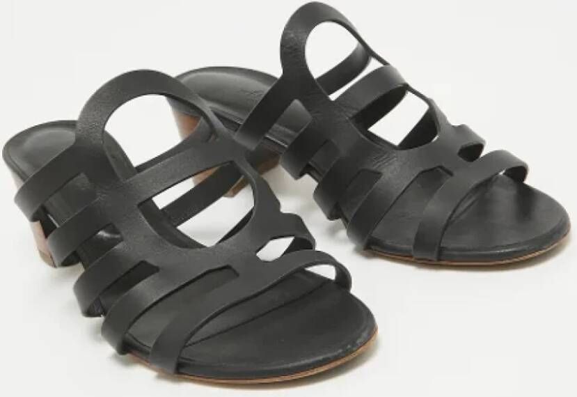 Hermès Vintage Pre-owned Leather sandals Black Dames